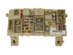 Caja Reles / Fusibles Ford 7M5T-14A073-CC 519242127 20779