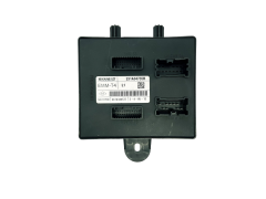 Controlador EMM-T4 L1 231A04735R 506111F00 Renault 31196