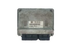 Controlador 03E906033 5WP40189 05 VW Siemens 45476