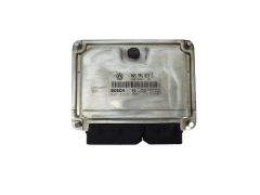 Controlador 045906019C 0281010697 VW Bosch 18760