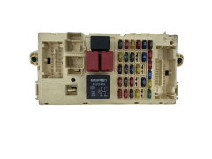 Caja Reles / Fusibles Fiat 46758961 46812234 NPL 50585