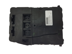 Controlador UCH N2 8200525384 S118400150D Renault Siemens 2127