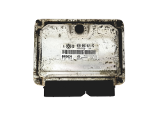 Controlador 038906019FG 0281010702 VW Bosch 28396