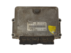 Controlador 55188214 0281011421 19242ADD Fiat Bosch 2792