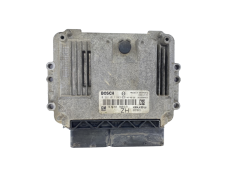 Controlador Opel 0281011943 55556829 8973785712 Bosch GM Isuzu 59646