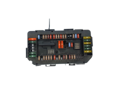 Caja Reles / Fusibles 6114 V7 9337879 01 BMW