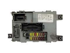 Caja Reles / Fusibles Fiat 00518699250 28223084 Delphi 19691