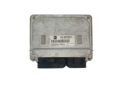 Controlador 03E906033D 5WP40121 04 Seat Siemens  37809
