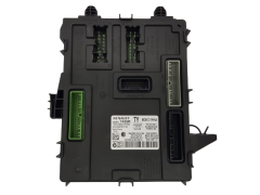 Controlador Renault 284B17439R A2C9987670100 Continental