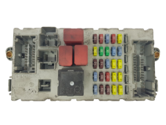Caja Reles / Fusibles Fiat 46846745 CPL Delphi 