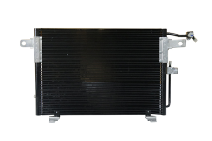 Condensador De La Climatización 4A0260403A 22601775601 Audi 100 Vika