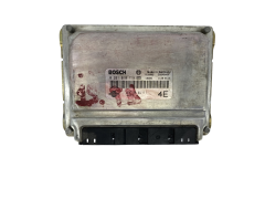 Controlador 0281010718 23710 4U111 Nissan Bosch 49722