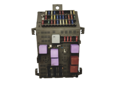 Caja Reles / Fusibles 8200043240 Renault 19003