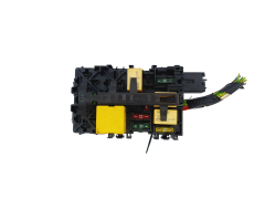 Caja Reles / Fusibles PSA 9666232680