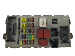 Caja Reles / Fusibles Fiat 51829178 CPL Delphi