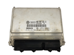 Controlador Del Motor VW Audi 4D0907551R 0261204690 Bosch