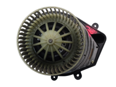 Ventilador, Motor De Calefacción VW Passat Audi A4 8D1820021 740221233F 1084