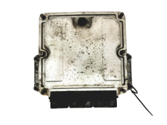 Controlador 8200091428 0281010787  Renault Bosch