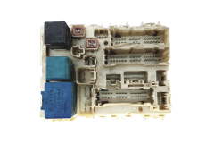 Caja Reles / Fusibles Toyota 82730-52700 23238