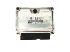 Controlador Seat Skoda 038906019KT 0281011219 Bosch 23846