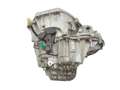 Caja De Cambios PF6040 8201576117 1.6dCi Trafic 3 Vivaro 2 NV300 0km