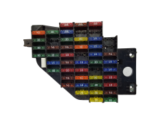 Caja Reles / Fusibles Saab 4736930