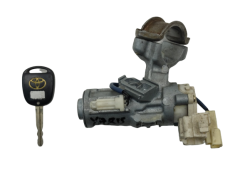 Interruptor De Encendido Toyota Yaris 45020-52-1 1578