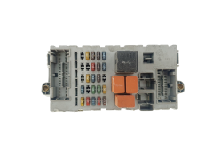 Caja Reles / Fusibles Fiat 51734379 NPL 51733921 CPL 