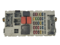 Caja Reles / Fusibles Fiat 46520600 CPL 46817785 NPL 19968