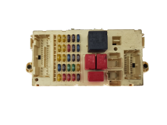 Caja Reles / Fusibles Fiat 51755127 NPL 51759305 Magneti Marelli 20448