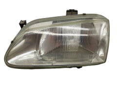Reflector Izquierdo 7701040682 Megane 1 Scenic 1 Renault Valeo 4877