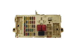 Caja Reles / Fusibles Alfa Romeo 51711428 NPL 46558758 501208570100 18902