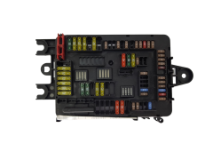 Caja Reles / Fusibles 926111003 19110.000.001 19112.000.001 BMW