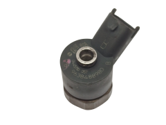 Bobina Del Inyector De Combustible Citroen  9638488980 0445110057 2.0 HDI