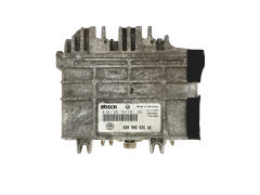 Controlador 030906026AK 0261203744 Volkswagen Bosch 24828