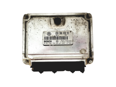 Controlador 0261206766 030906032BC VW Bosch 30010