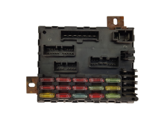 Caja Reles / Fusibles Fiat 46443390 19927