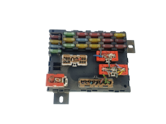 Caja Reles / Fusibles Alfa Romeo 60679160 34892