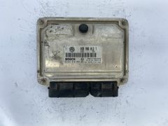 Controlador 038906012T 0281010060 Volkswagen Bosch 51802
