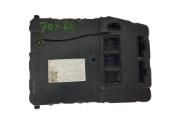 Controlador UCH X84 N2 8200309690 S118400220D Renault Siemens 1719