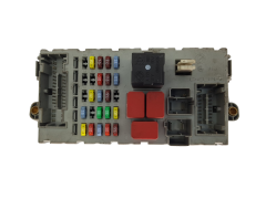 Caja Reles / Fusibles Fiat 51732917 CPL Delphi 19950