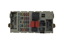 Caja Reles / Fusibles Fiat 46552681 CPL 51735170 NPL Delphi 19962