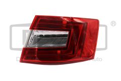 Faro Derecho 5E5945112 99451618102 Skoda Octavia 3 DPA