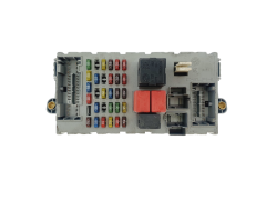 Caja Reles / Fusibles Fiat 46795988 NPL 46552681 CPL Delphi 34751