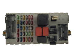 Caja Reles / Fusibles Fiat 46520600 CPL 46817785 NPL 19971