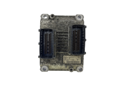 Controlador Fiat 00551803150 0261207905 ME73H4L001 Bosch 47681