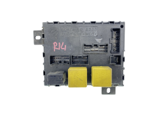 Caja Reles / Fusibles Alfa Romeo 60679160 64105