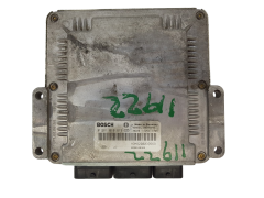 Controlador 0281010819 8200039569 8200166362 Renault Bosch 3013