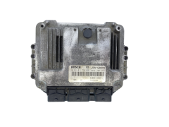 Controlador 0281011724 8200311550 8200384493 Renault Bosch 62900