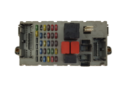Caja Reles / Fusibles Fiat 46520600 CPL 46788428 NPL Delphi 19955